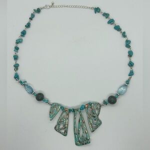Chic Turquoise Beaded Necklace